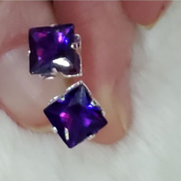 Stud Earrings 925  - Picture 3 of 16